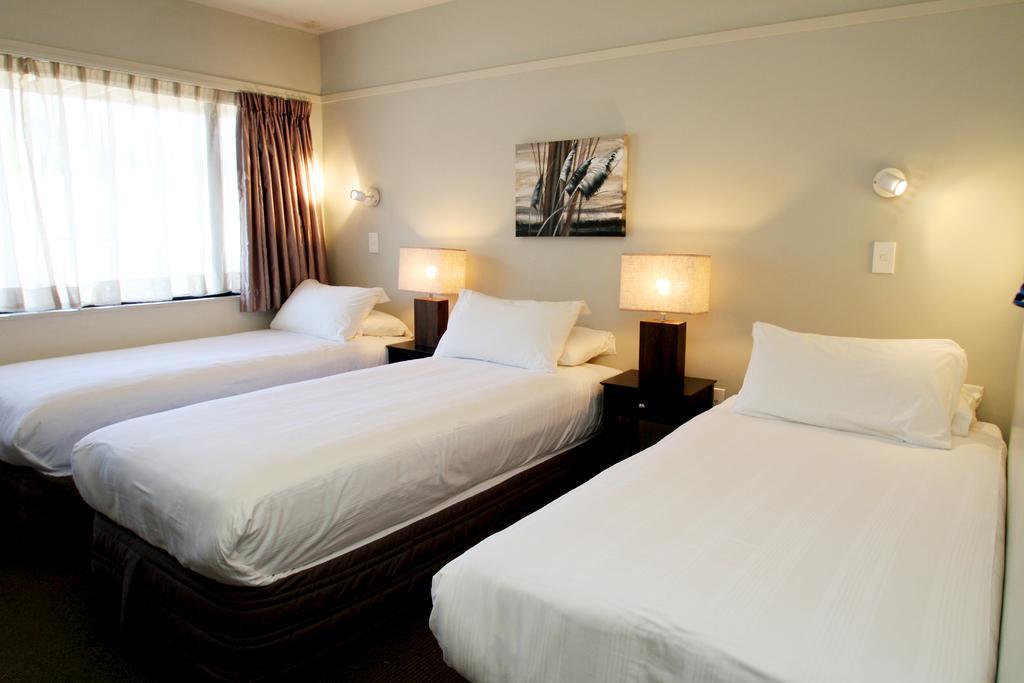 Aloha Lodge Beachside Accommodation Нельсон Экстерьер фото