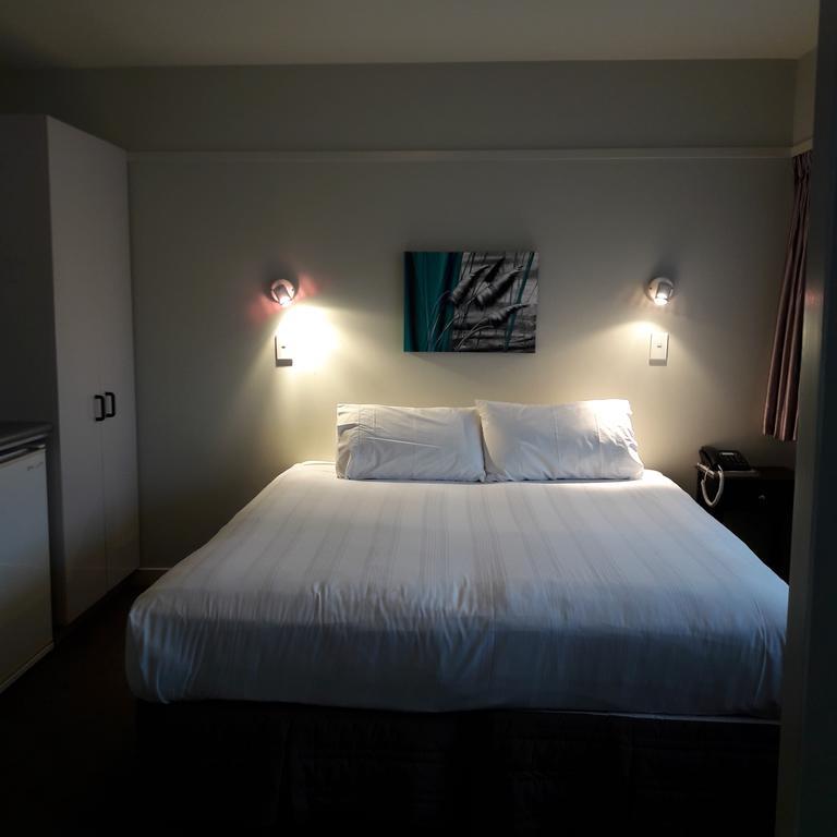 Aloha Lodge Beachside Accommodation Нельсон Экстерьер фото