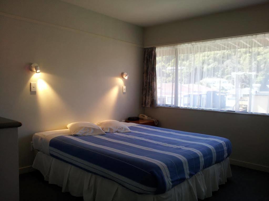 Aloha Lodge Beachside Accommodation Нельсон Экстерьер фото